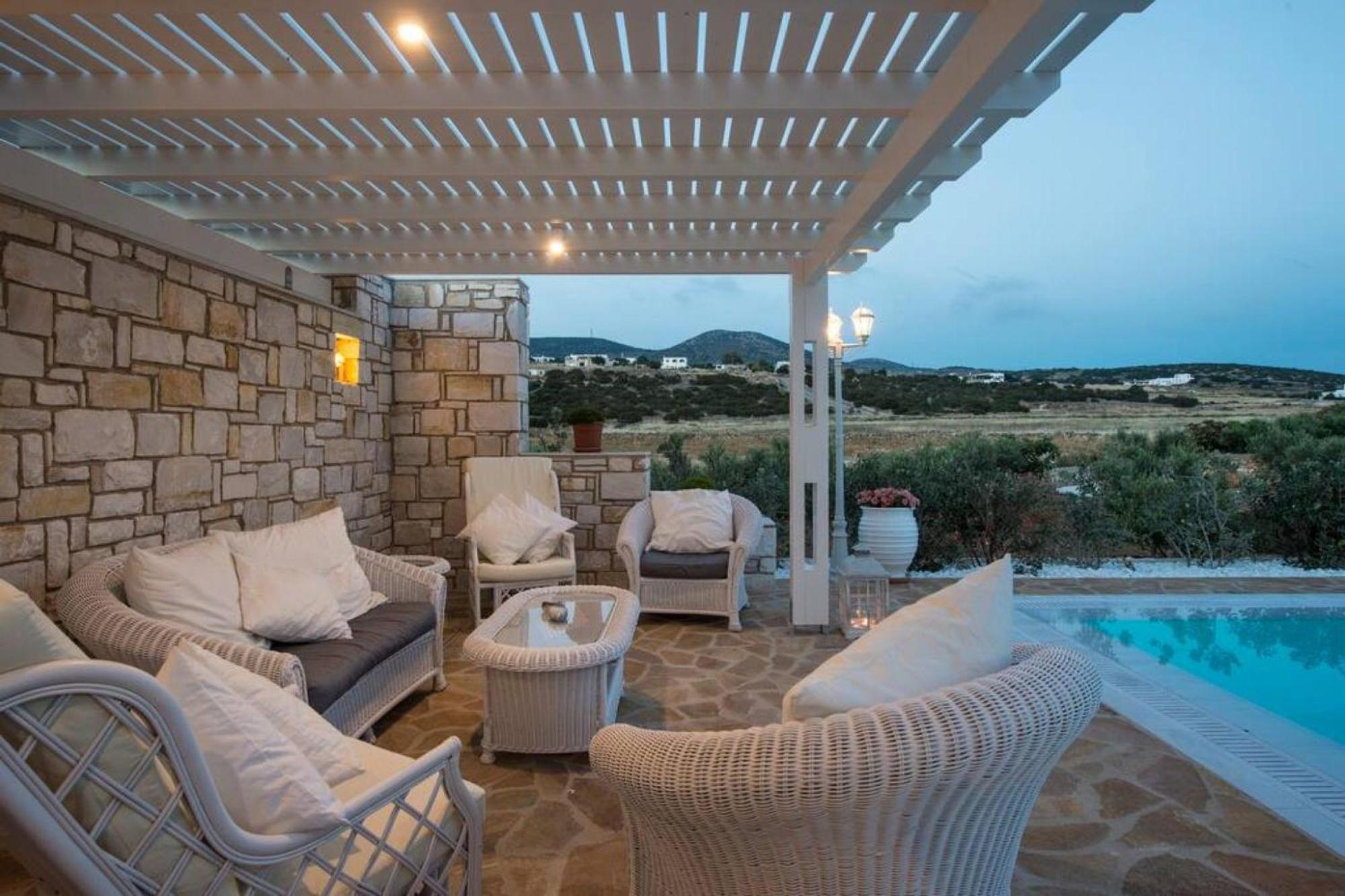 Villa Dionysos In Aliki Bagian luar foto