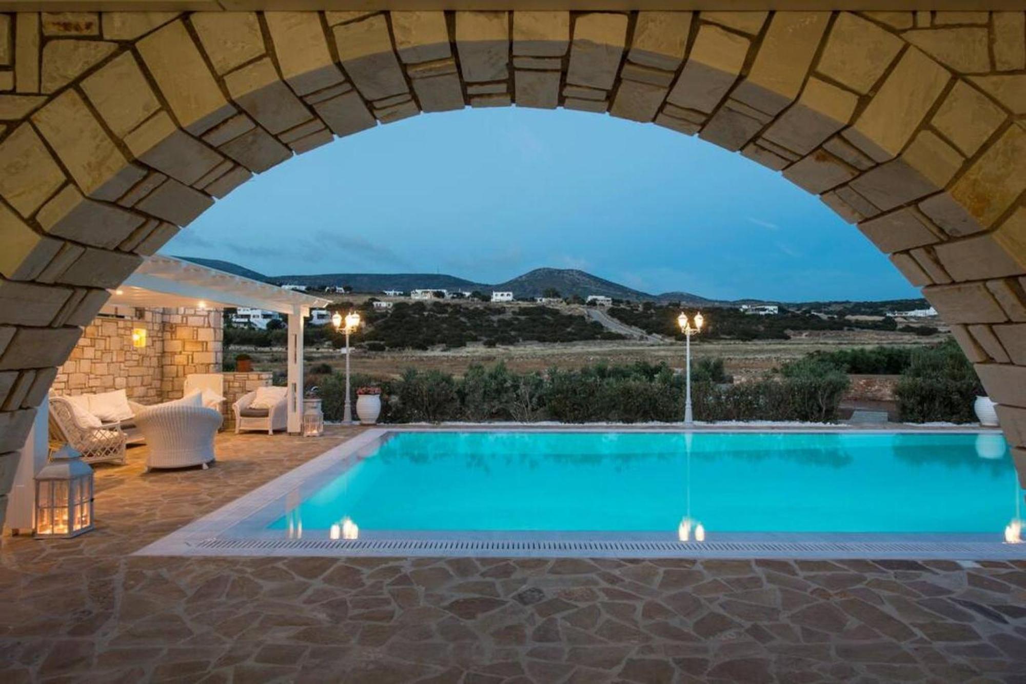 Villa Dionysos In Aliki Bagian luar foto