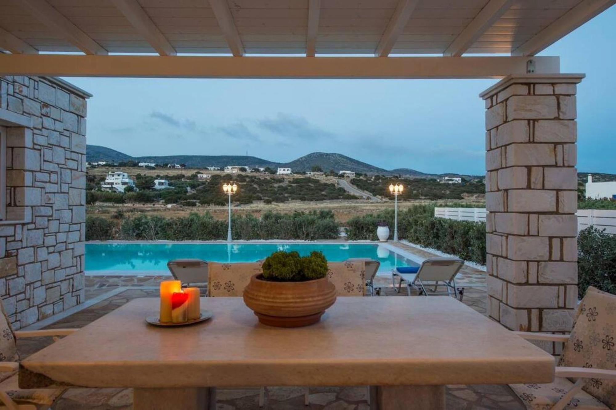 Villa Dionysos In Aliki Bagian luar foto