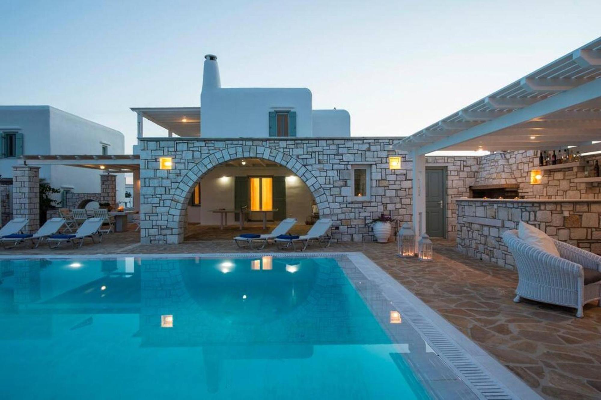 Villa Dionysos In Aliki Bagian luar foto
